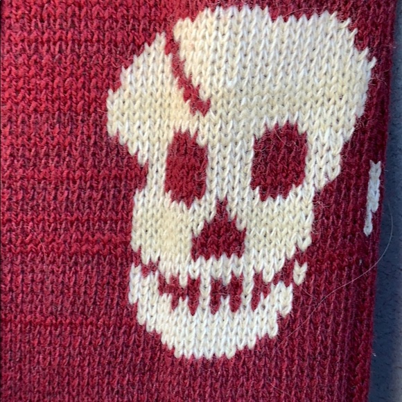 Burgundy and Cream Chunky Skull Sweater - Picture 2 of 7